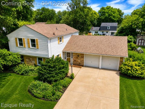 Photo of 4856 Danbury Drive, Troy, MI 48085 (MLS # 61001162)