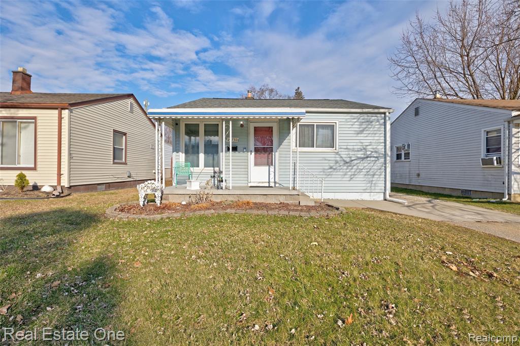 27732 Dartmouth Street