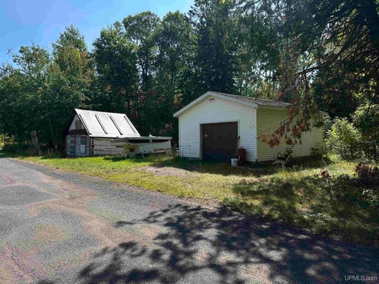 670 JOHNSON RD, WAKEFIELD, MI 49968 - Image fd6851cecabbb13d5fa196503e8af0a7/224280451