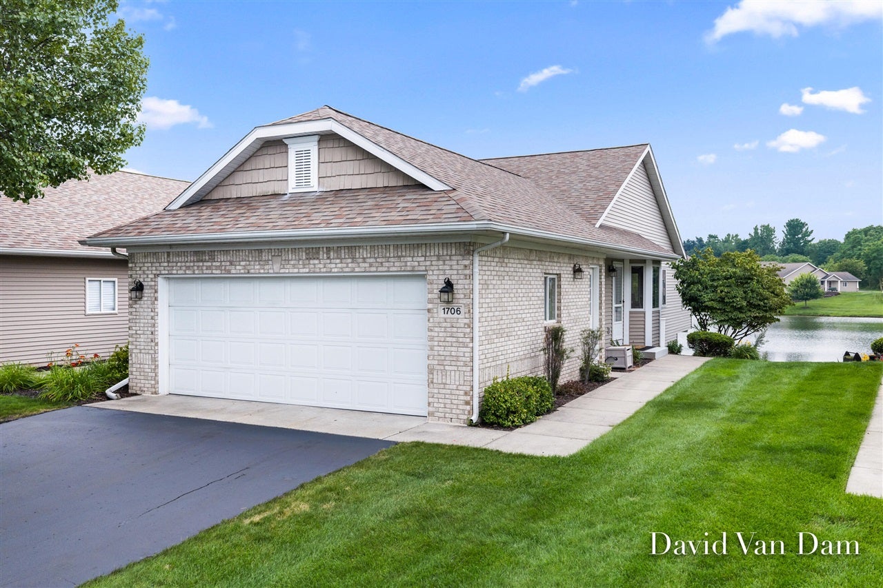 1706 Lisa Drive