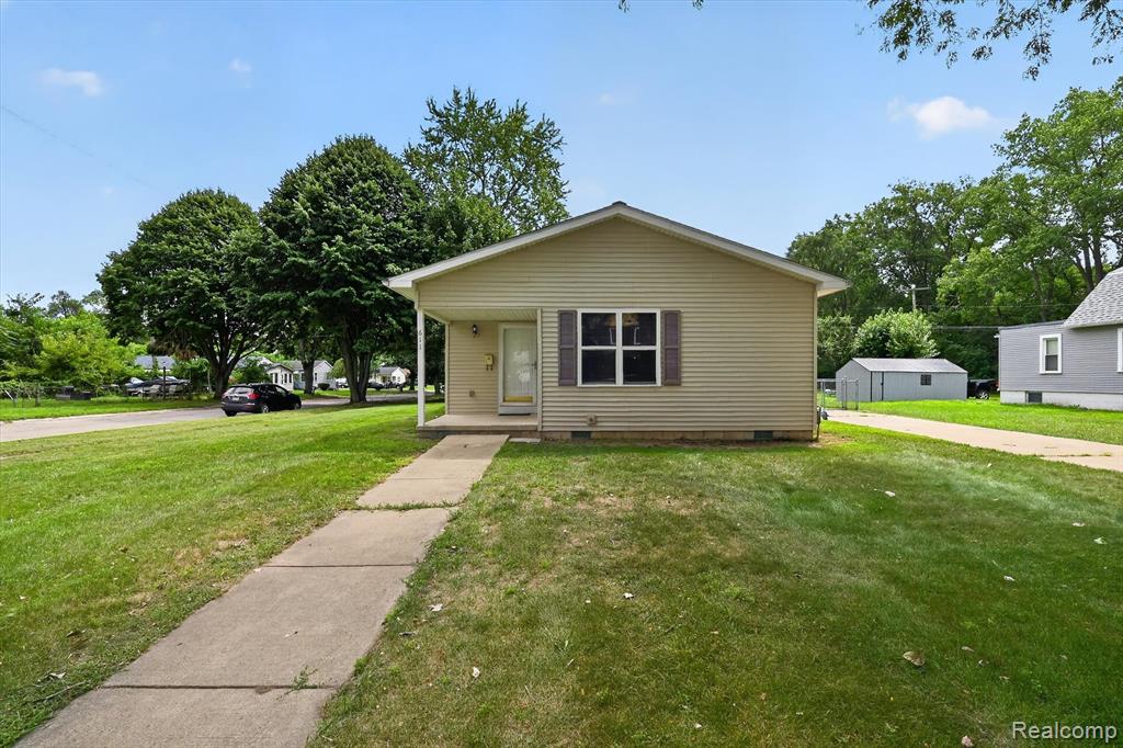 611 Conant Avenue