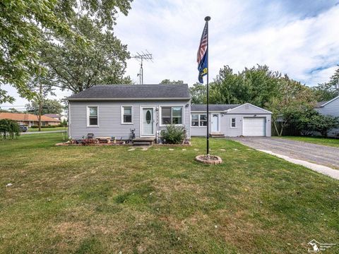 1664 Sunset Boulevard Monroe MI 48162