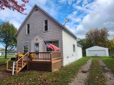 Photo of 309 Harold Street, Bay City, MI 48708 (MLS # 50191235)