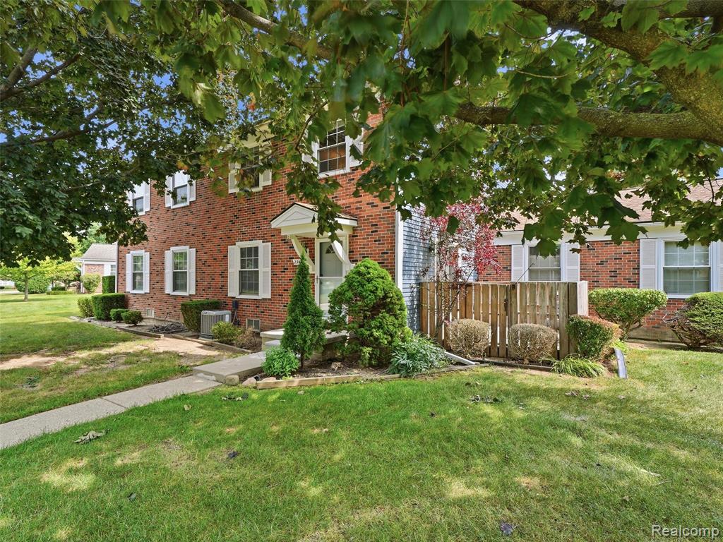 23404 N Rockledge