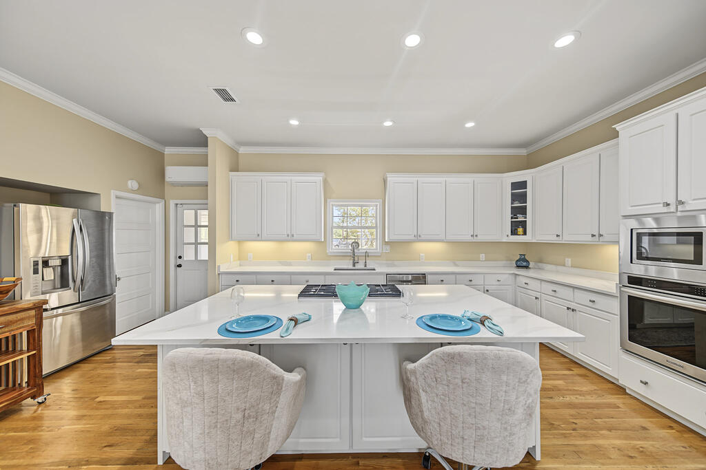 7771 Enoch Lake Circle