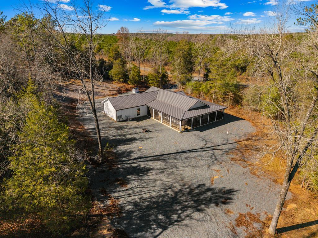 298 Highway 127 E