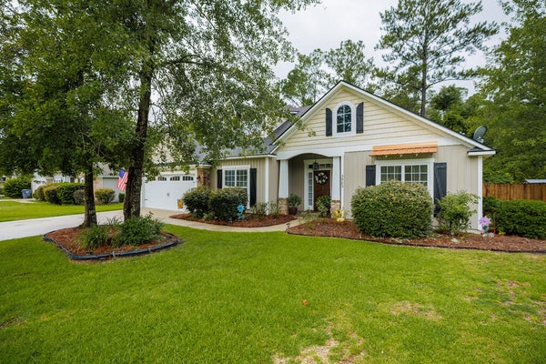 3585 FARMERS WAY, VALDOSTA, GA 31605 - Image 275ef683579581fdc07cc8b00a6f677a/1208819358
