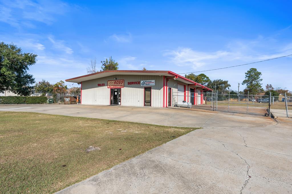 432 Connell Road