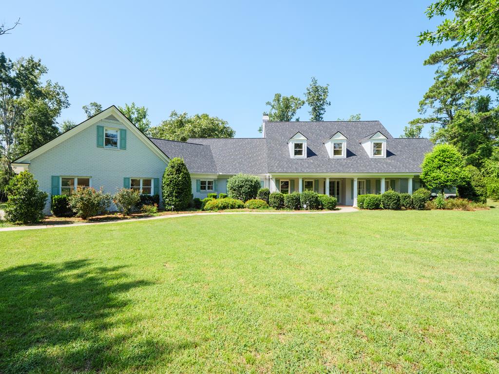 987 S Lakeshore Dr.