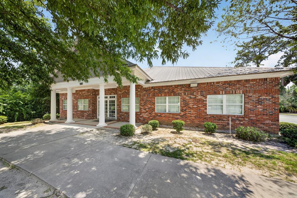 505 N Toombs St.