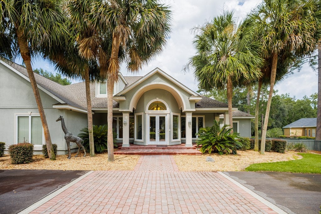 4709 Blackwater Drive