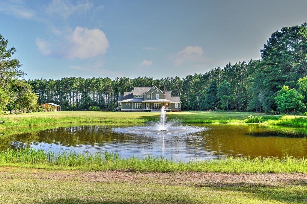 311 Grapevine Rd