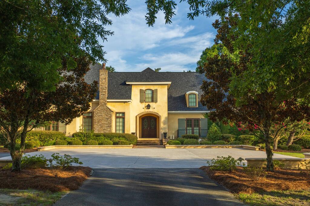 4460 Robert Drive
