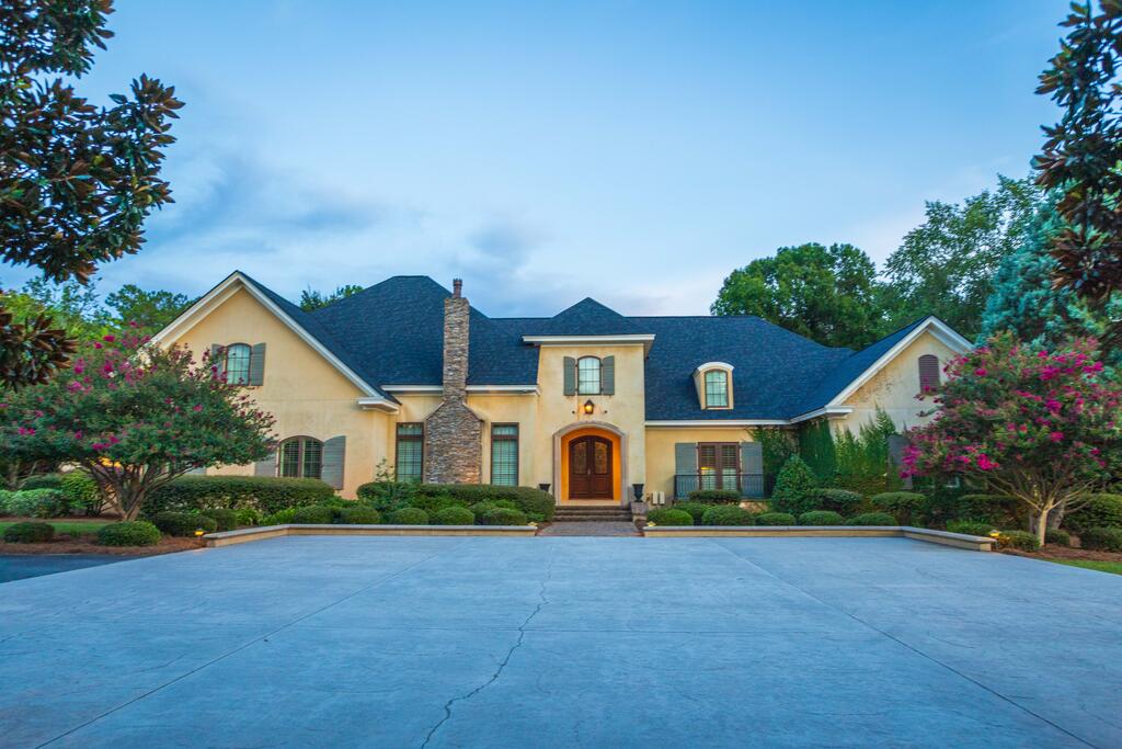 4460 Robert Drive