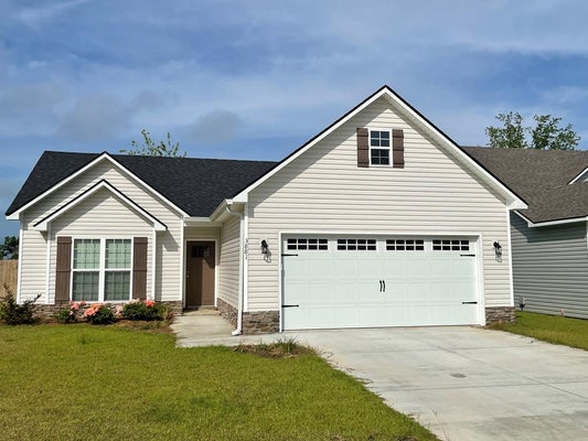 3881 ZAUN CIR, VALDOSTA, GA 31605 - Image eb4ac4bb21ba4100453ceef954d9150f/673313659