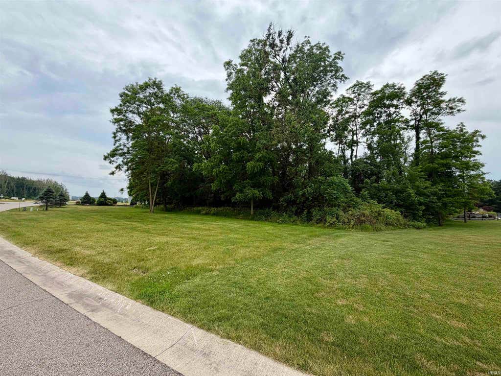 Photo of 20328 Longboat Court #18, Bristol, IN 46507 (MLS # 202622196)