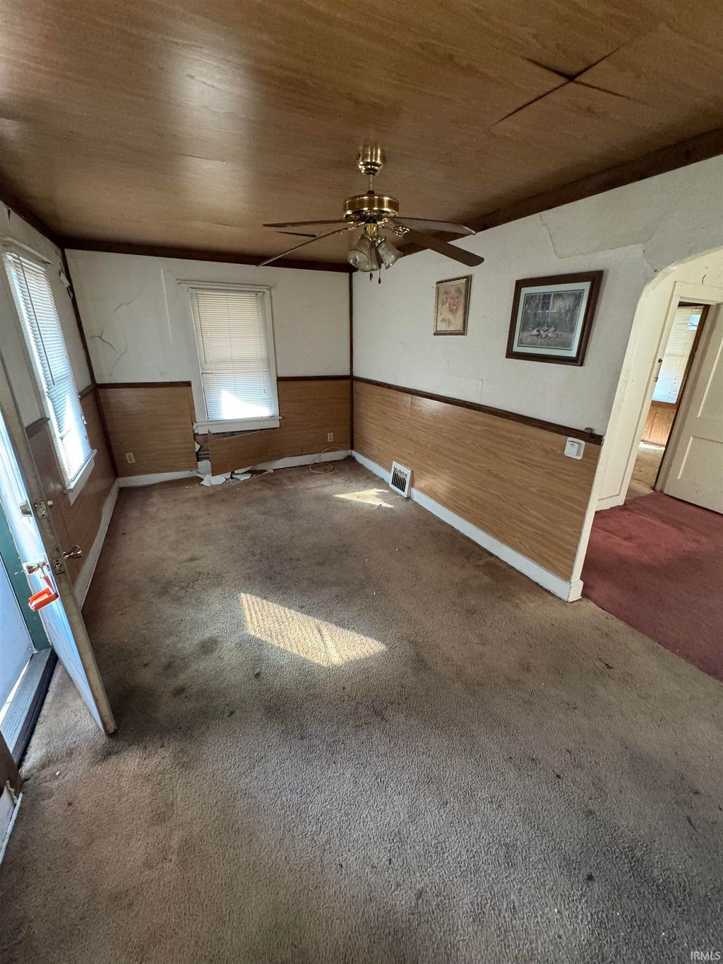 Photo of 2509 E State Boulevard, Fort Wayne, IN 46805 (MLS # 202606004)