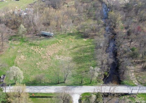 Tiny photo for 8305 E 25 N, Knox, IN 46534 (MLS # 202612842)
