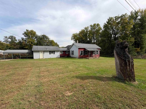 Tiny photo for 5203 N OLD US Highway 31 Highway, Rochester, IN 46975 (MLS # 202642170)