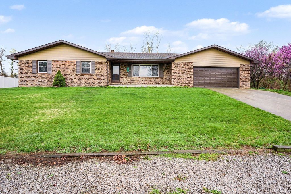 Photo of 29618 Wild Cherry Lane, Elkhart, IN 46516 (MLS # 202613158)