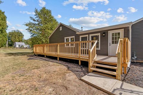 Tiny photo for 416 N Calumet St, Kokomo, IN 46901 (MLS # 202540170)