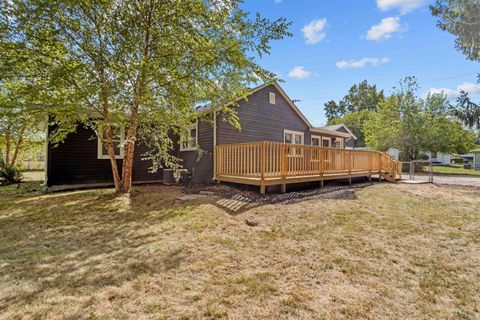 Tiny photo for 416 N Calumet St, Kokomo, IN 46901 (MLS # 202540170)