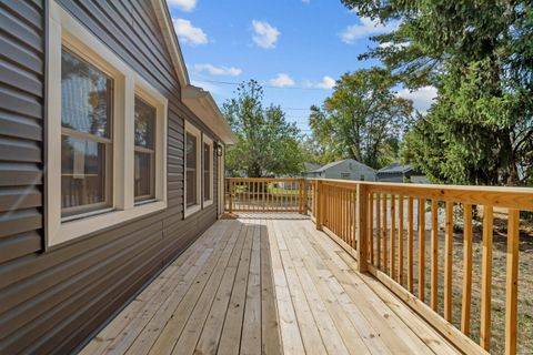 Tiny photo for 416 N Calumet St, Kokomo, IN 46901 (MLS # 202540170)