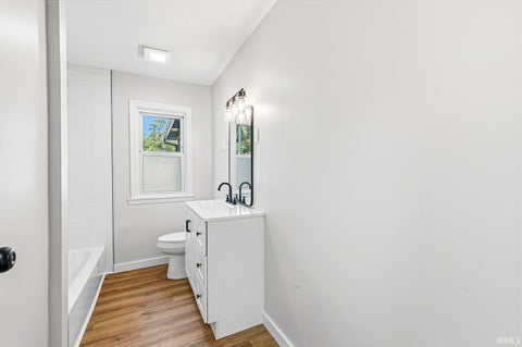 Tiny photo for 3409 E Jefferson Boulevard, South Bend, IN 46615 (MLS # 202643746)