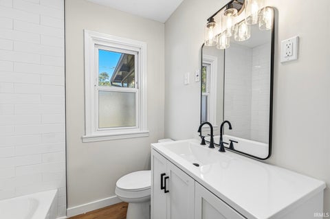 Tiny photo for 3409 E Jefferson Boulevard, South Bend, IN 46615 (MLS # 202643746)
