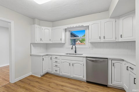 Tiny photo for 3409 E Jefferson Boulevard, South Bend, IN 46615 (MLS # 202643746)