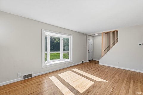Tiny photo for 3409 E Jefferson Boulevard, South Bend, IN 46615 (MLS # 202643746)