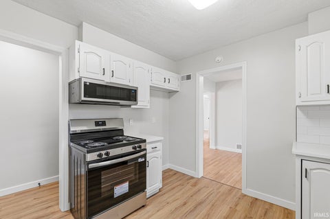 Tiny photo for 3409 E Jefferson Boulevard, South Bend, IN 46615 (MLS # 202643746)