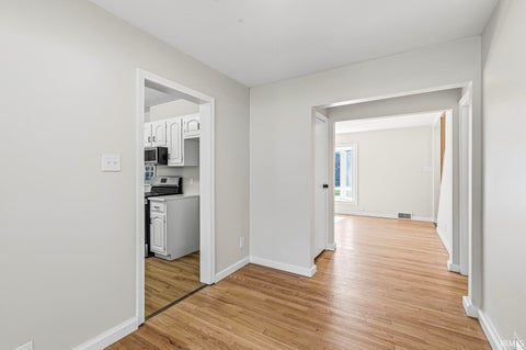 Tiny photo for 3409 E Jefferson Boulevard, South Bend, IN 46615 (MLS # 202643746)