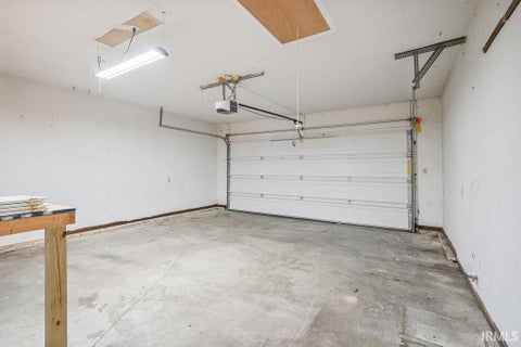 Tiny photo for 813 WILLIAMSBURG Drive, Kokomo, IN 46902 (MLS # 202644794)
