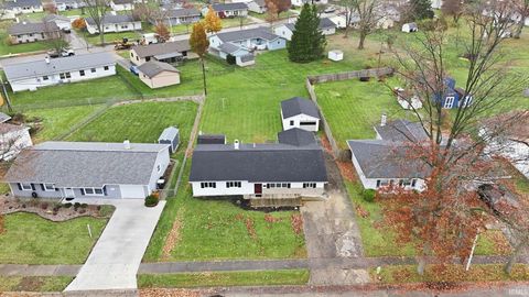 Photo of 7619 Worth Drive, Fort Wayne, IN 46819 (MLS # 202547350)