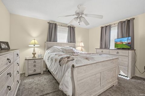 Tiny photo for 6964 Mary Court, Marion, IN 46953 (MLS # 202612315)