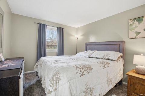 Tiny photo for 6964 Mary Court, Marion, IN 46953 (MLS # 202612315)