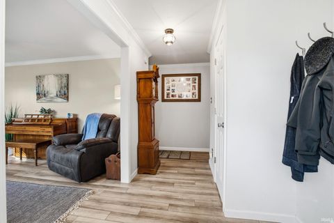 Tiny photo for 6964 Mary Court, Marion, IN 46953 (MLS # 202612315)