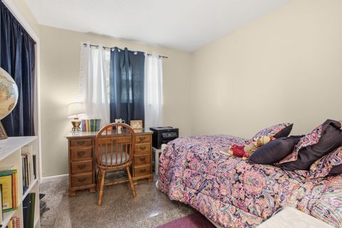 Tiny photo for 6964 Mary Court, Marion, IN 46953 (MLS # 202612315)