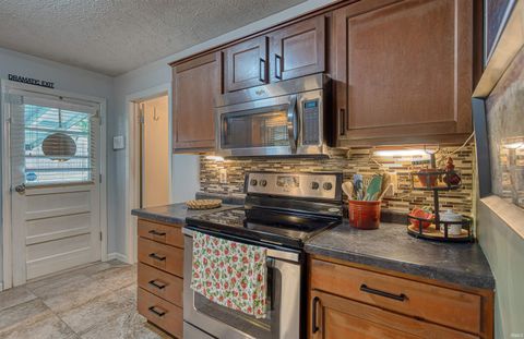 Tiny photo for 7717 Meadowview Drive, Evansville, IN 47710 (MLS # 202624749)