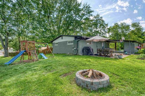 Tiny photo for 7717 Meadowview Drive, Evansville, IN 47710 (MLS # 202624749)