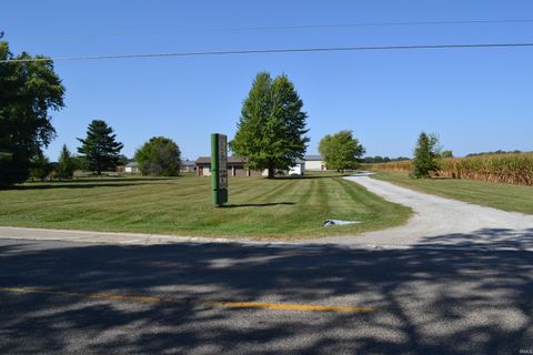 Tiny photo for 1626 N State Road 39, Monticello, IN 47960 (MLS # 202539410)