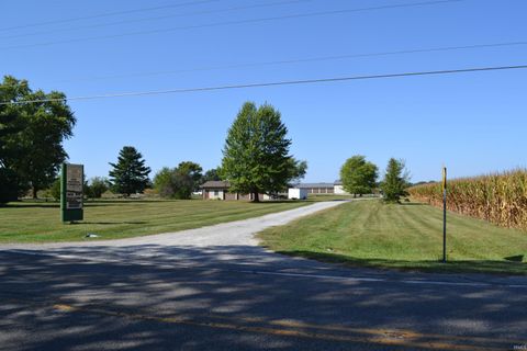 Tiny photo for 1626 N State Road 39, Monticello, IN 47960 (MLS # 202539410)
