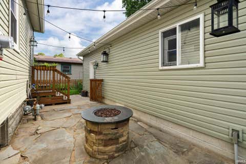 Tiny photo for 510 S Center Street, Flora, IN 46923 (MLS # 202626289)