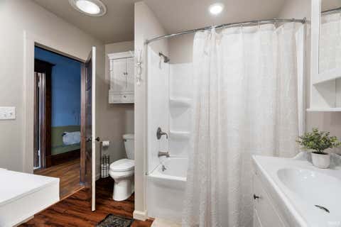 Tiny photo for 510 S Center Street, Flora, IN 46923 (MLS # 202626289)