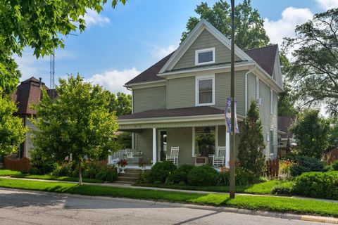 Tiny photo for 510 S Center Street, Flora, IN 46923 (MLS # 202626289)