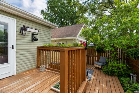 Tiny photo for 510 S Center Street, Flora, IN 46923 (MLS # 202626289)