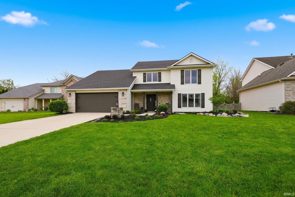 Photo of 2619 Sumac Court, Fort Wayne, IN 46818 (MLS # 202616043)