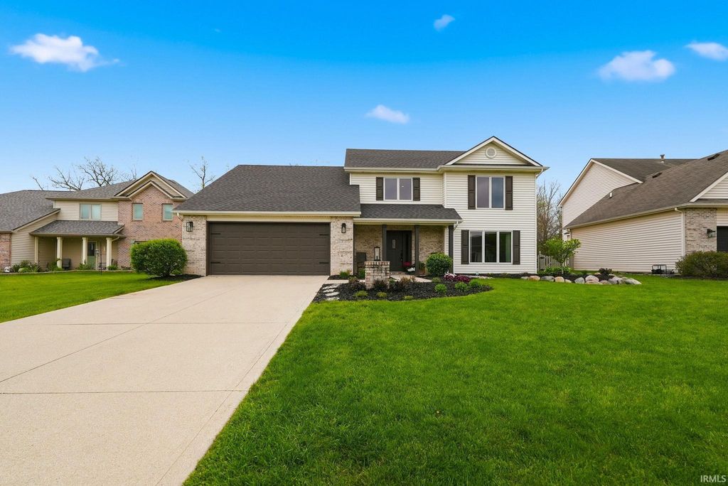 Photo of 2619 Sumac Court, Fort Wayne, IN 46818 (MLS # 202616043)