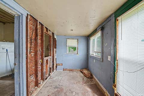 Tiny photo for 413 E 14th Street, Rochester, IN 46975 (MLS # 202629790)